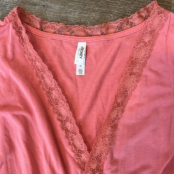 Pink Top - Picture 2 of 4